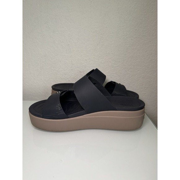 Crocs Brooklyn Buckle Wedge Platform Sandal Deep Navy Tan Women's 9  (scuffs) - Picture 12 of 16